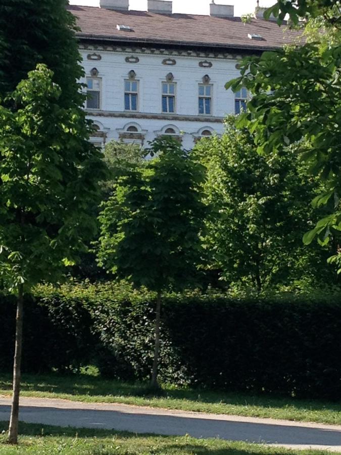 Augartenblick Penthaus 14 - Blick Zum Riesenrad Wenen Buitenkant foto